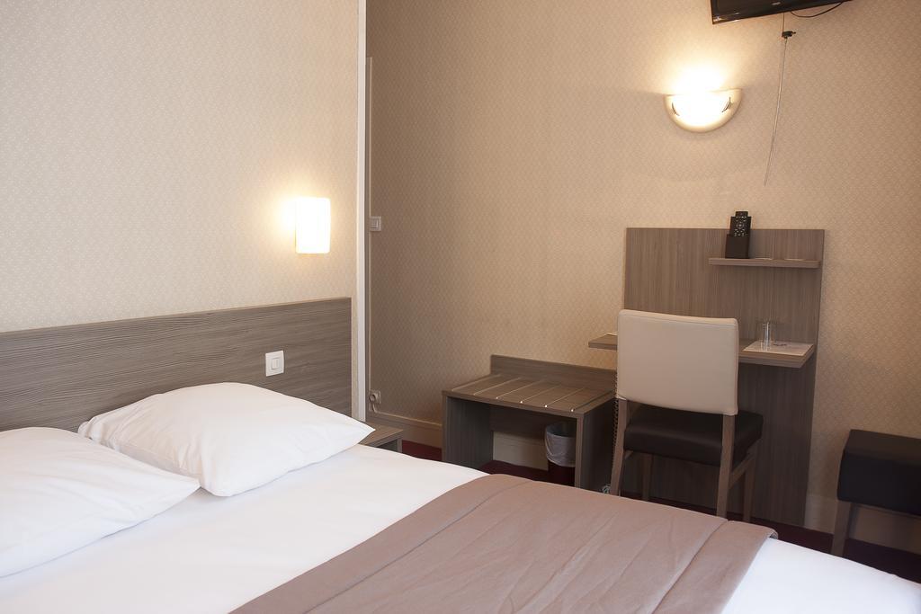 Hotel Eiffel Kensington Paříž Pokoj fotografie